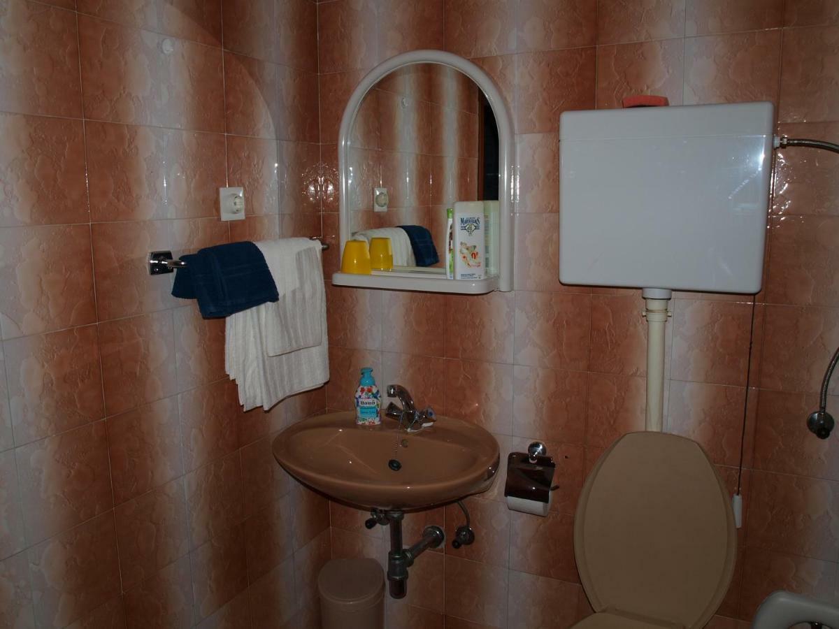 Apartment Duje Makarska Exteriör bild