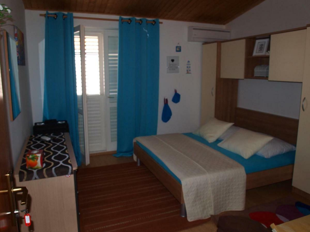 Apartment Duje Makarska Exteriör bild